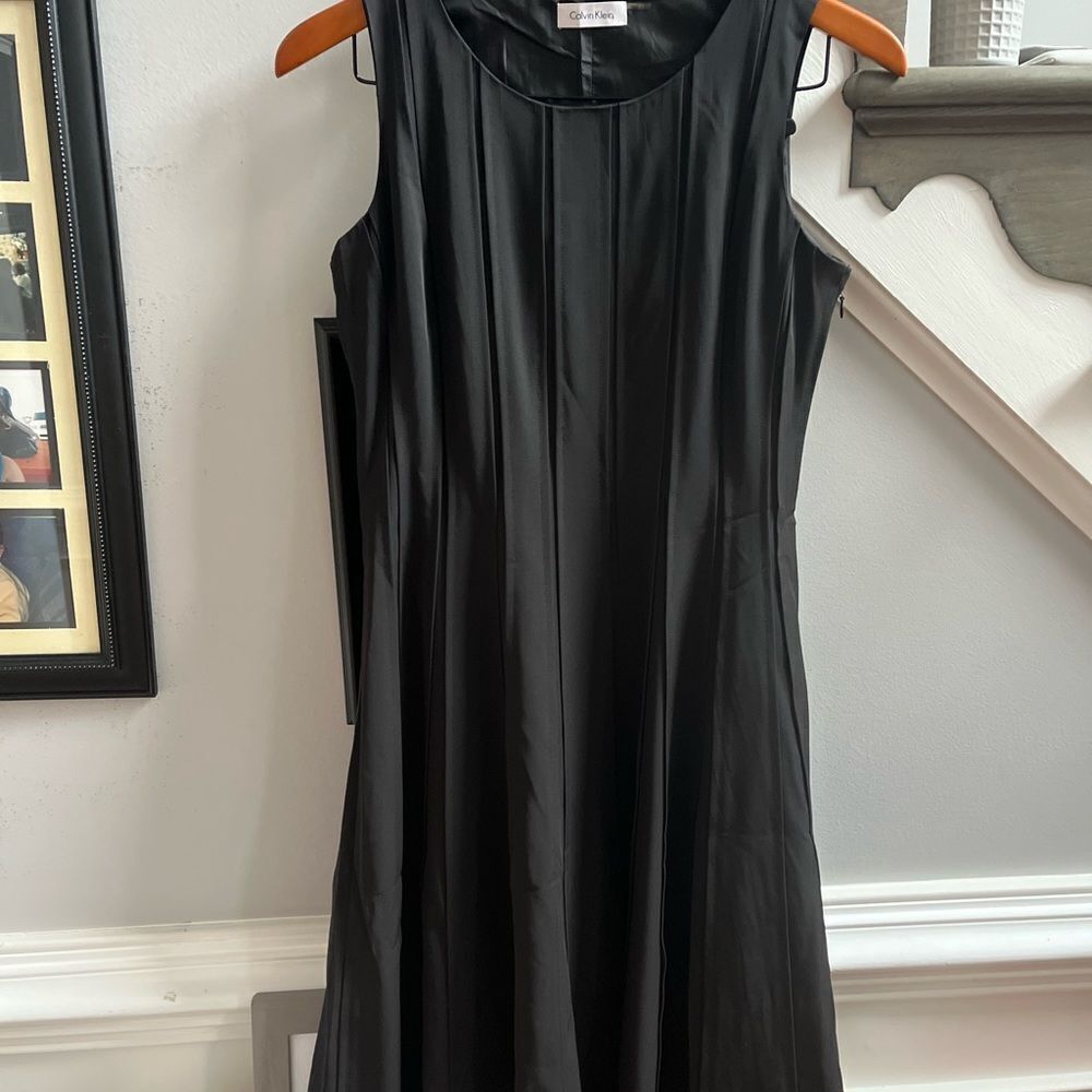 Calvin Klein Black Sleeveless Swing Skirt Gathered Party Dress sz 8